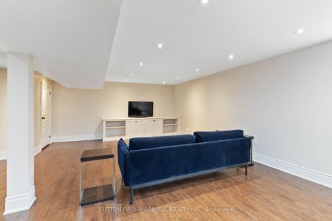 Photo 42 at 3301 Skipton Lane, BC Bronte Creek, Oakville