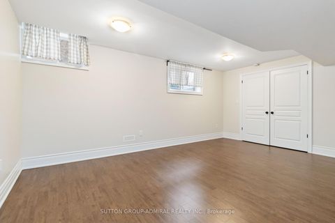 Photo 46 at 3301 Skipton Lane, BC Bronte Creek, Oakville