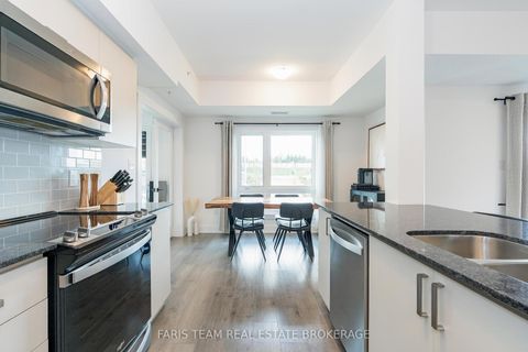Photo 10 at 102 - 8 Culinary Lane, Rural Barrie Southeast, Barrie