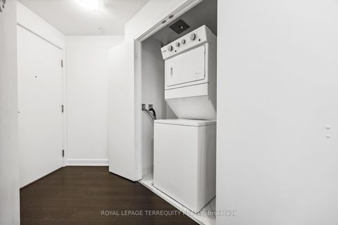 Photo 15 at 311 - 1603 Eglinton Avenue W, Oakwood Village, Toronto Photo 15 at 311 - 1603 Eglinton Avenue W, Oakwood Village, Toronto