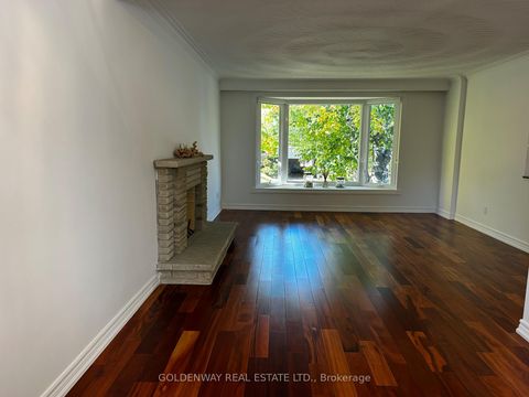 Photo 7 at 271 Iredale Road, Mill Pond, Richmond Hill