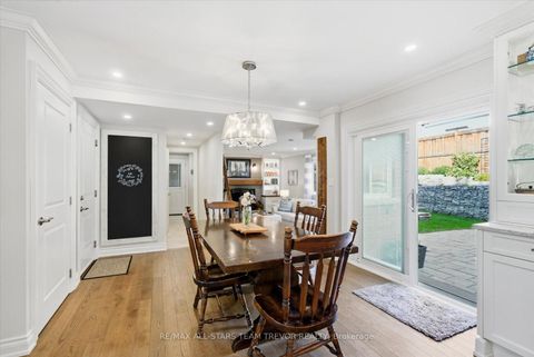 Photo 10 at 1016 Easthill Court, College Manor, Newmarket