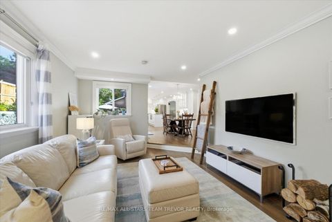 Photo 13 at 1016 Easthill Court, College Manor, Newmarket