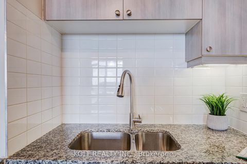 Photo 14 at PH1013 - 24 Woodstream Boulevard, Vaughan Grove, Vaughan