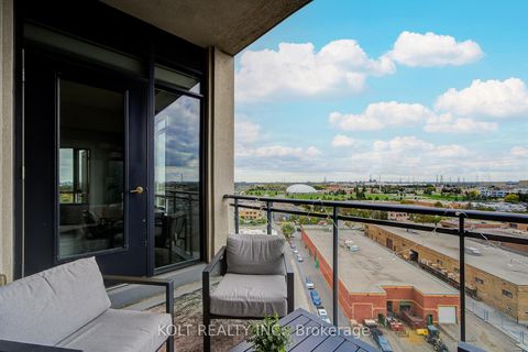 Photo 32 at PH1013 - 24 Woodstream Boulevard, Vaughan Grove, Vaughan