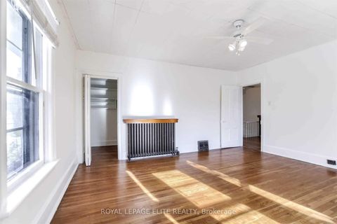 Photo 8 at 18-20 Reuben Street, Aurora Village, Aurora