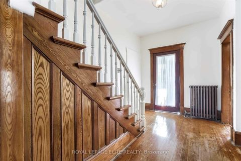 Photo 10 at 18-20 Reuben Street, Aurora Village, Aurora