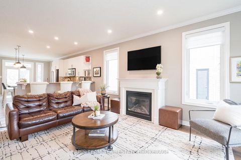 Photo 15 at 135 Sandringham Drive, Shore, Barrie