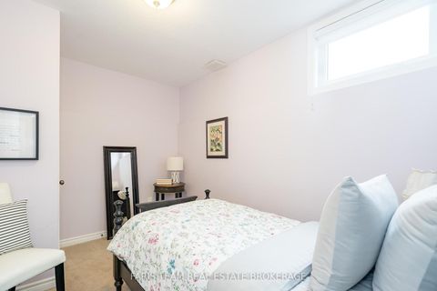 Photo 29 at 135 Sandringham Drive, Shore, Barrie