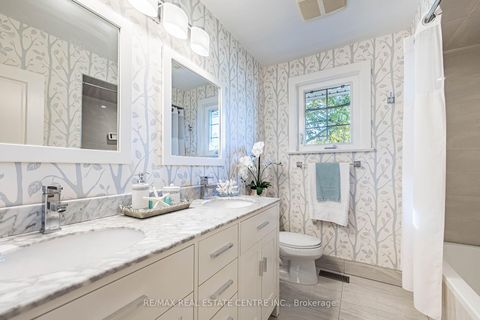 Photo 33 at 16 Aylesbury Road, Rosethorn, Toronto