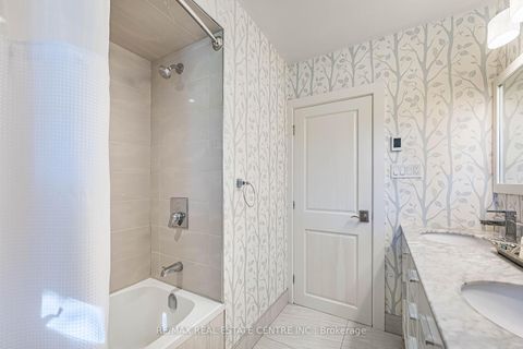 Photo 34 at 16 Aylesbury Road, Rosethorn, Toronto