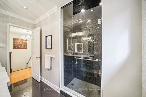 Photo 21 at 31 Mountfield Crescent, Brownridge, Vaughan
