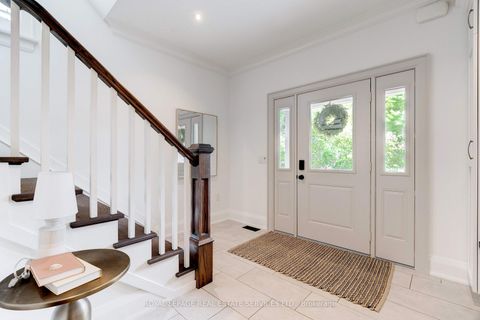 Photo 3 at 437 Inglehart Street N, OO Old Oakville, Oakville