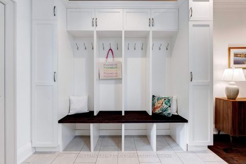 Photo 4 at 437 Inglehart Street N, OO Old Oakville, Oakville