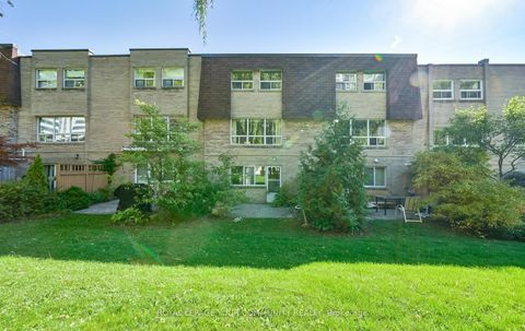 Photo 24 at 10 Village Green Way, Henry Farm, Toronto