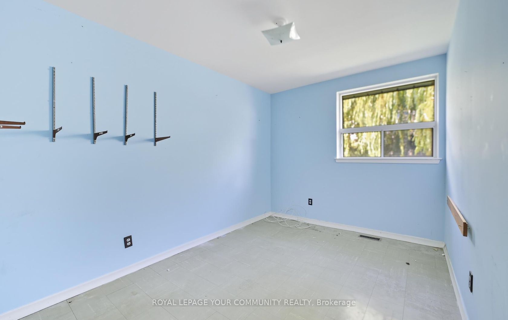 Photo 16 at 10 Village Green Way, Henry Farm, Toronto Photo 16 at 10 Village Green Way, Henry Farm, Toronto