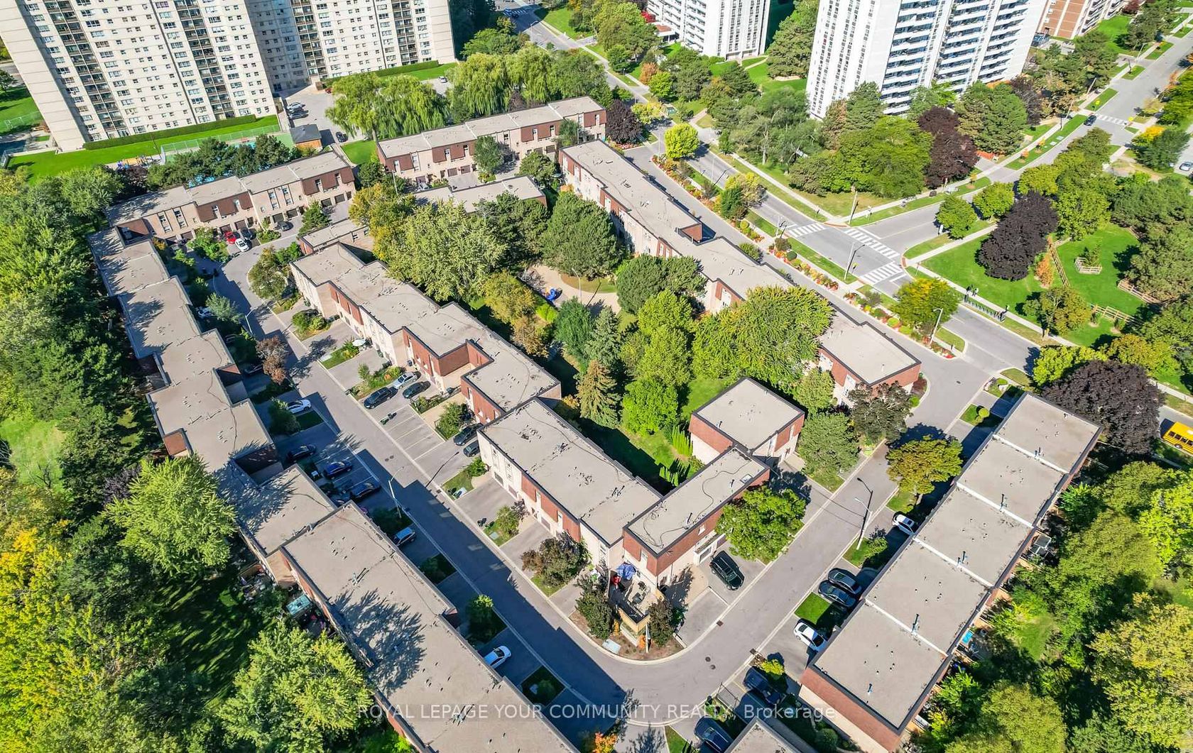 Photo 38 at 10 Village Green Way, Henry Farm, Toronto Photo 38 at 10 Village Green Way, Henry Farm, Toronto