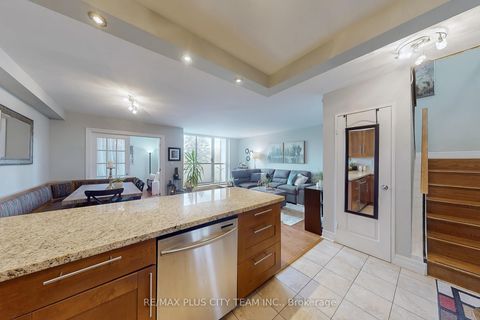 Photo 14 at 215 - 35 Ormskirk Avenue, Swansea, Toronto Photo 14 at 215 - 35 Ormskirk Avenue, Swansea, Toronto