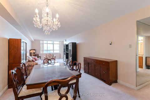 Photo 7 at 429 - 1091 Kingston Road, Cliffside, Toronto