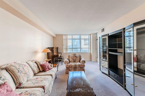Photo 12 at 429 - 1091 Kingston Road, Cliffside, Toronto