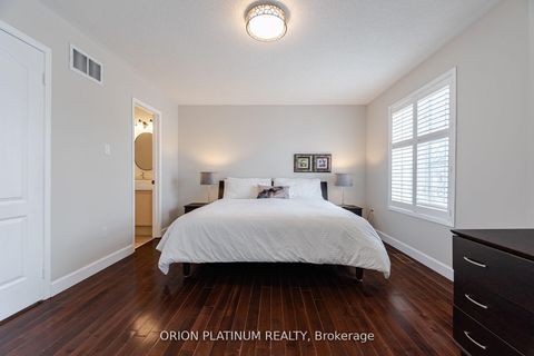 Photo 20 at 27 - 1290 Heritage Way, GA Glen Abbey, Oakville