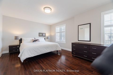 Photo 21 at 27 - 1290 Heritage Way, GA Glen Abbey, Oakville