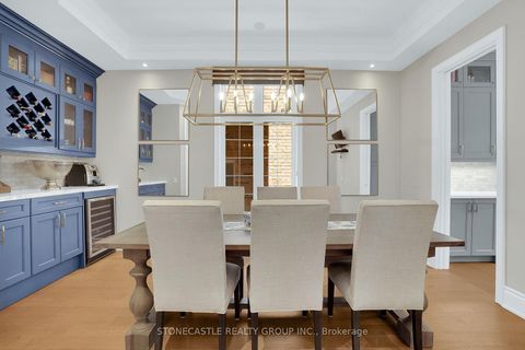 Photo 3 at 27 MOWER Avenue, Patterson, Vaughan