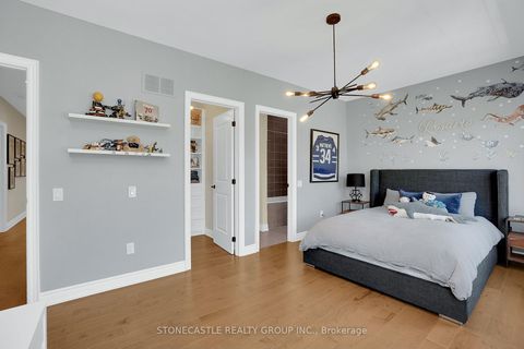 Photo 21 at 27 MOWER Avenue, Patterson, Vaughan