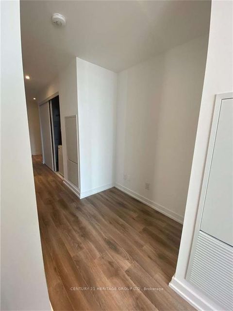 Photo 4 at 514 - 20 Edward Street, Bay Street Corridor, Toronto