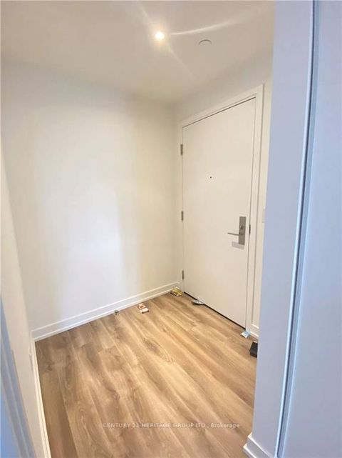 Photo 16 at 514 - 20 Edward Street, Bay Street Corridor, Toronto