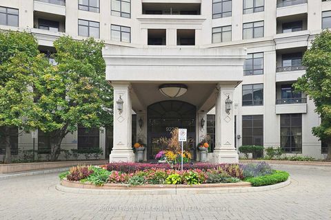 Photo 3 at 910 - 9225 Jane Street, Maple, Vaughan