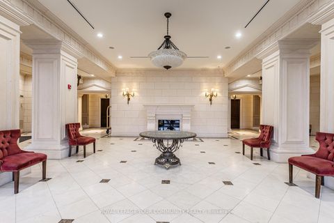 Photo 5 at 910 - 9225 Jane Street, Maple, Vaughan