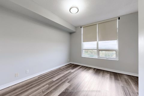 Photo 20 at 910 - 9225 Jane Street, Maple, Vaughan