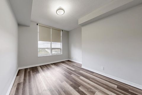 Photo 23 at 910 - 9225 Jane Street, Maple, Vaughan