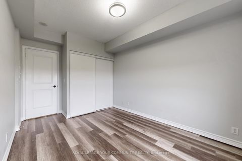 Photo 27 at 910 - 9225 Jane Street, Maple, Vaughan