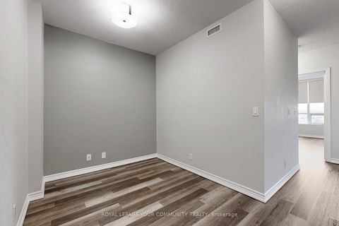 Photo 30 at 910 - 9225 Jane Street, Maple, Vaughan