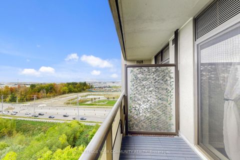 Photo 38 at 910 - 9225 Jane Street, Maple, Vaughan