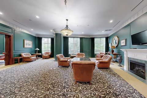 Photo 42 at 910 - 9225 Jane Street, Maple, Vaughan