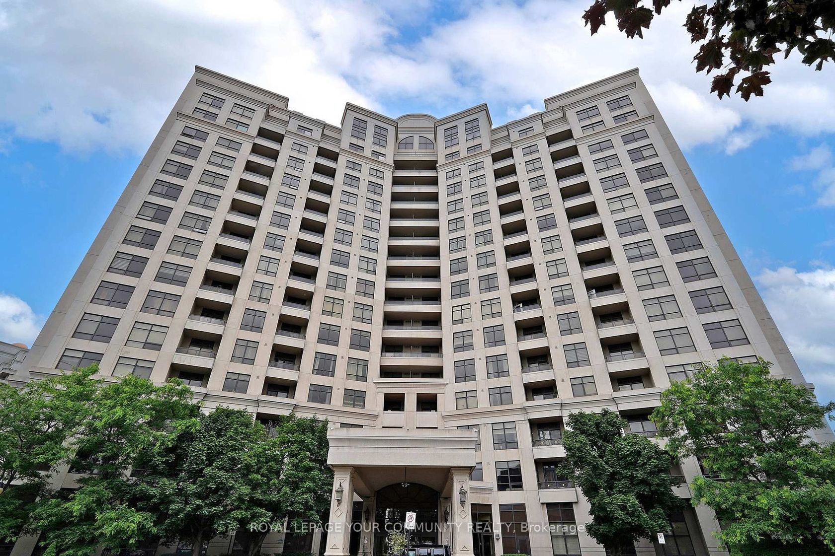 910 - 9225 Jane Street, Maple, Vaughan 