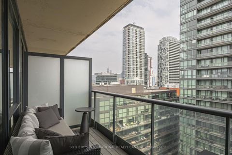 Photo 12 at 1901 - 438 King Street W, Waterfront Communities C1, Toronto