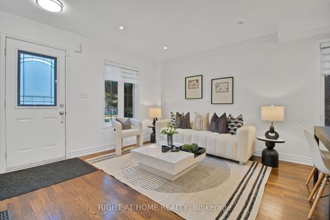 Photo 5 at 31 Judy Sgro Avenue, CFB, Toronto Photo 5 at 31 Judy Sgro Avenue, CFB, Toronto