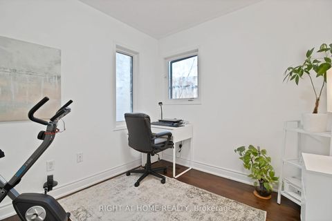 Photo 16 at 31 Judy Sgro Avenue, CFB, Toronto Photo 16 at 31 Judy Sgro Avenue, CFB, Toronto