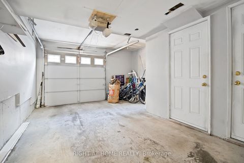 Photo 36 at 31 Judy Sgro Avenue, CFB, Toronto