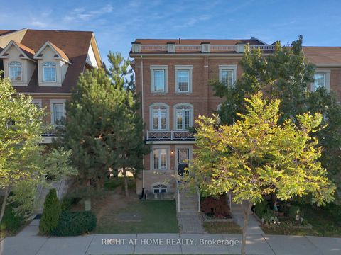 Photo 39 at 31 Judy Sgro Avenue, CFB, Toronto