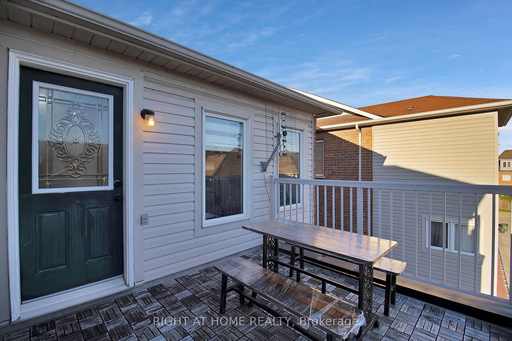 Photo 37 at 31 Judy Sgro Avenue, CFB, Toronto Photo 37 at 31 Judy Sgro Avenue, CFB, Toronto
