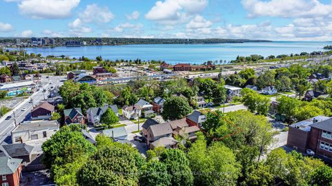 Photo 1 at 14 Cumberland Street, Allandale Centre, Barrie