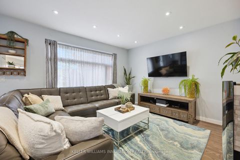 Photo 11 at 76 Phillip Avenue, Cliffside, Toronto