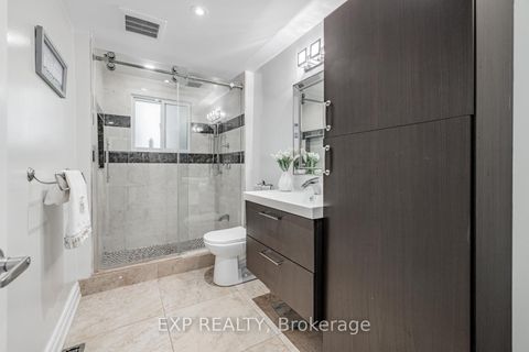 Photo 11 at 203 Centre Street W, Mill Pond, Richmond Hill