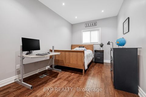 Photo 17 at 203 Centre Street W, Mill Pond, Richmond Hill