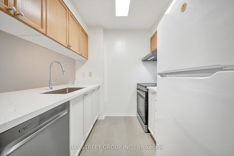 Photo 12 at 1503 - 889 Bay Street, Bay Street Corridor, Toronto